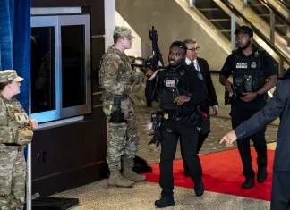 Timeline: How the Washington Gala Dinner Shooting Unfolded How the shooting at Washington gala dinner unfolded