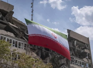 US and Iran Signal War Readiness as Diplomatic Talks Stall US, Iran warn of readiness for war as talks in limbo