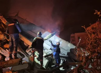 US and Iran ceasefire pact frays ahead of crucial negotiations US-Iran ceasefire deal strained ahead of talks