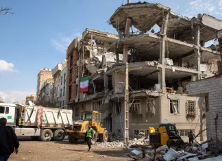 US prepared to halt Iranian attacks after threats to businesses US ready to stop Iran attacks after threats to firms