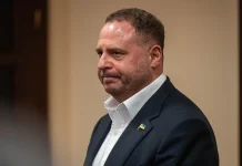 Former Zelensky aide rejects corruption accusations as groundless Ex-Zelensky aide says corruption allegations 'unfounded'