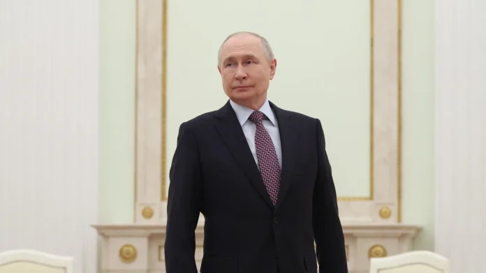 How Putin's regime is throttling the internet in Russia