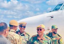 Saraakiil Milatari ah oo kusii qulqulaya Baydhabo iyo cabsi ka taagan…..