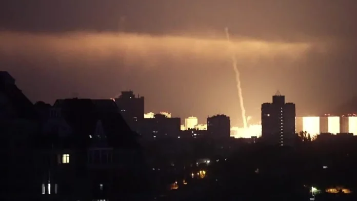 Seven dead, 45 wounded as Russian strikes pummel Kyiv