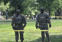 Suspect shot after opening fire on agents near the White House Man shot after firing on agents near White House