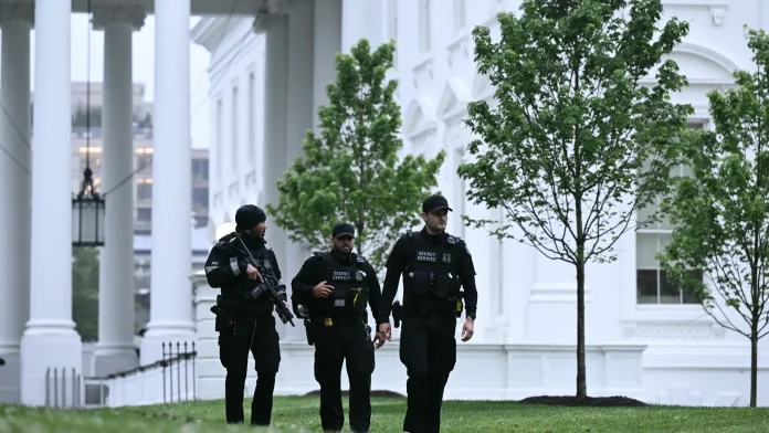Gunman killed after opening fire near White House