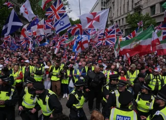 Thousands Attend Two Major London Protests — 43 Detained Thousands attended two major London protests, 43 arrested