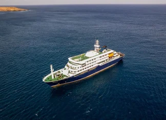 Three passengers dead after suspected viral outbreak aboard cruise liner Three die from suspected virus outbreak on cruise ship