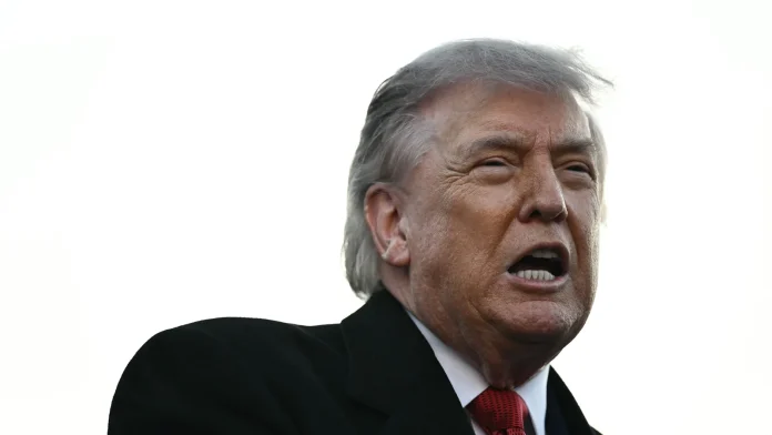 Trump warns Iran 'clock is ticking' on peace deal