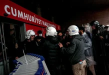 Turkish riot police raid opposition party headquarters amid rising political tensions Turkish riot police storm opposition party building