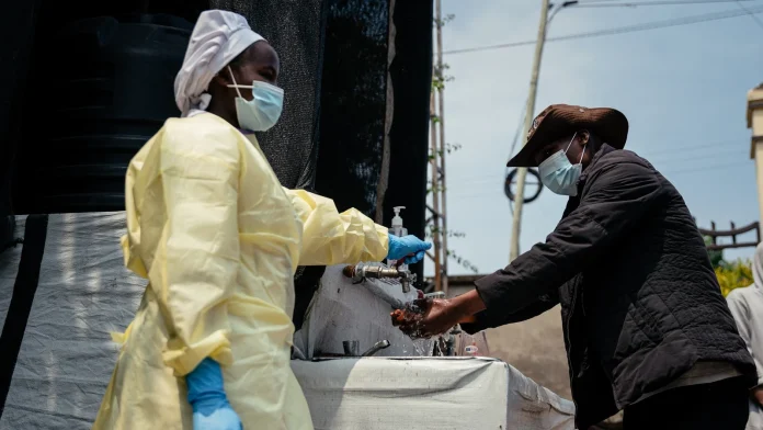 WHO chief 'deeply concerned' by scale of Ebola outbreak