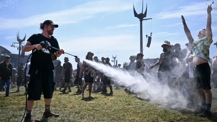 Europe Bakes as France Faces Potential 40°C Heatwave Temperatures Europe swelters as temperatures in France could hit 40C