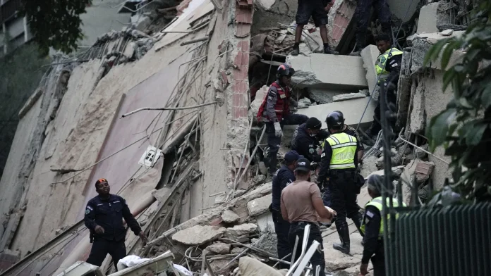 'High casualties' likely as 7.5 quake hits Venezuela