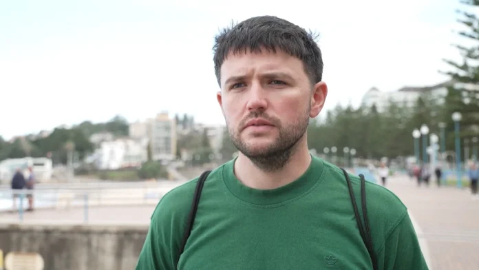 Irish man remains highly cautious following Sydney shark attack Irish man 'very wary' after Sydney shark attack