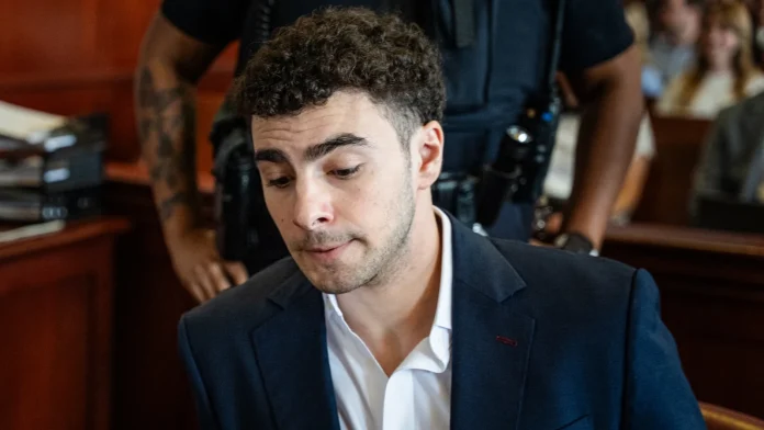 Luigi Mangione withdraws mental health defence for trial