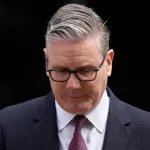 Ra’iisul Wasaaraha UK Keir Starmer oo is casilay