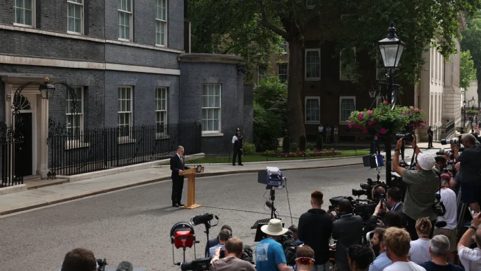 UK's Starmer to resign after Labour support drains away