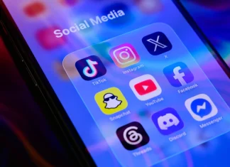 Study finds Australia’s teen social media ban has minimal effect Australia teen social media ban has little impact - study