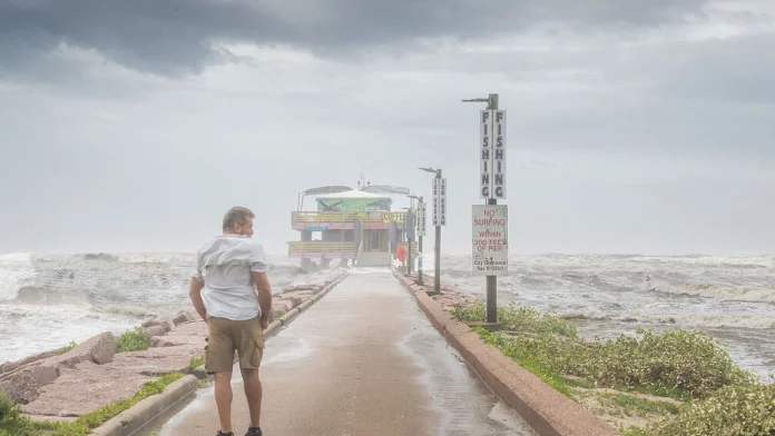 Tropical storm to bring life-threatening floods to Texas