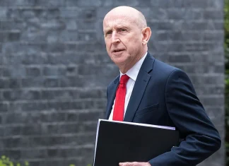 UK Defence Secretary and Armed Forces Minister step down in resignations UK Defence Secretary and Armed Forces Minister resign