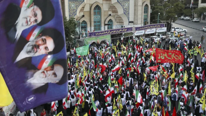 US and Iran Split on Timeline for Reaching a Peace US-Iran differences emerge over timing of peace deal