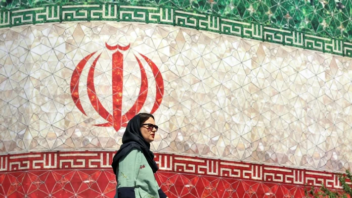 US and Iran strike peace deal to end war, signing US and Iran reach deal to end war, signing set for Friday