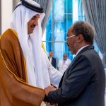 Madaxweyne Xasan oo uga tacsiyeeyay Amiirka Qadar geerida aabihii Sheekh Hamad