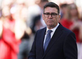 Burnham urges national unity in his first address as prime minister Burnham calls for 'sense of unity' in first speech as PM