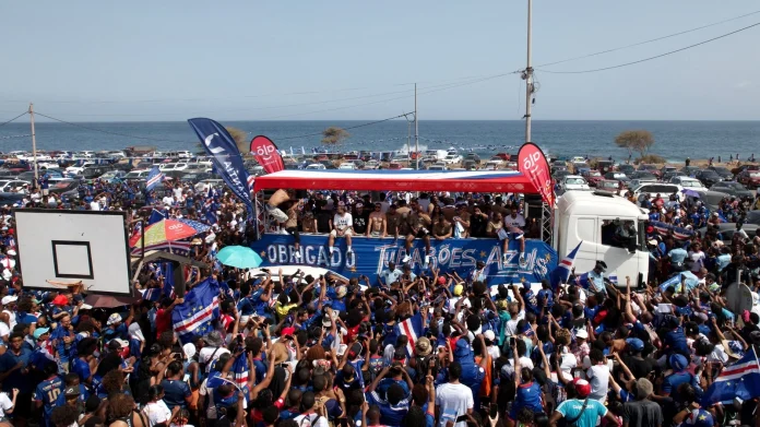 Hero's welcome for Cape Verde players after World Cup run