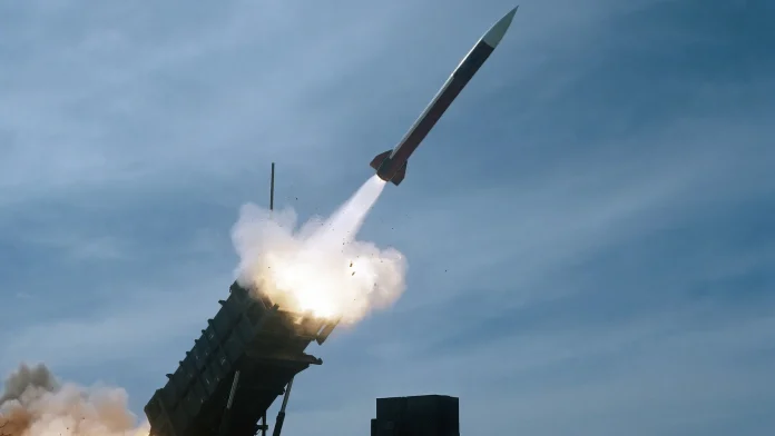 US to let Ukraine use Patriot missile systems for defense US will allow Ukraine to make Patriot missiles
