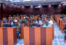 Baarlamaanka Waqooyi Bari oo xasaanada kala noqday 5 xildhibaan