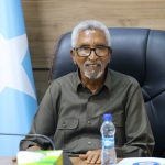 Guddoomiye Cabdi Xaashi oo shir guddoomiyay kulanka guddiga Joogtada Aqalka Sare