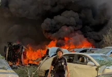 At least 14 killed as Ukraine and Russia trade missile and drone attacks At least 14 dead as Ukraine, Russia exchange strikes