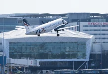 Sydney Airport near-miss sparks official investigation into potential collision 'Near collision' at Sydney Airport triggers investigation