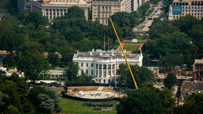 Trump Urges Supreme Court to Approve Ballroom Construction Plans Trump asks Supreme Court to allow ballroom construction