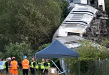 Two injured as train derails in England, emergency crews respond Two people injured after train derails in England