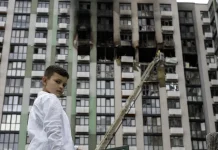 12 Dead After Russian Strikes Hit Kyiv Region, Officials Say 12 killed following Russian strikes on Kyiv region