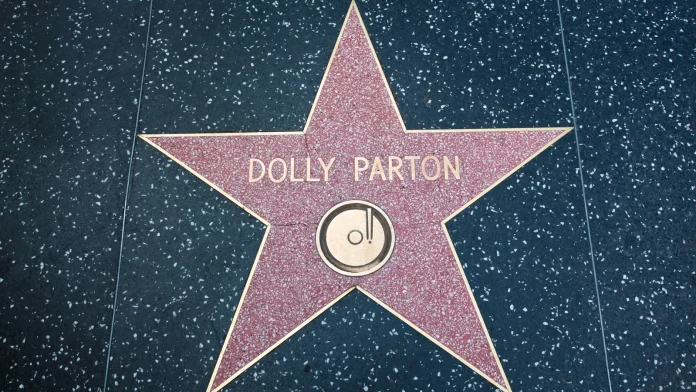 Dolly Parton to Receive New Hollywood Walk of Fame Star Dolly Parton to get new Hollywood star after vandalism
