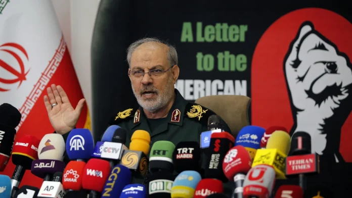 Iran Courts U.S. Voters as American Forces Withdraw from Iraq Iran appeals to US voters as American troops leave Iraq