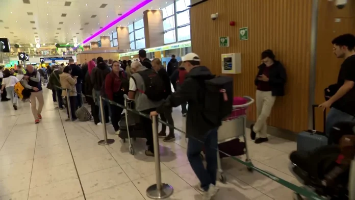 Irish Flights Canceled After UK Technical Fault Disrupts Air Traffic Number of Irish flights cancelled over UK technical issue