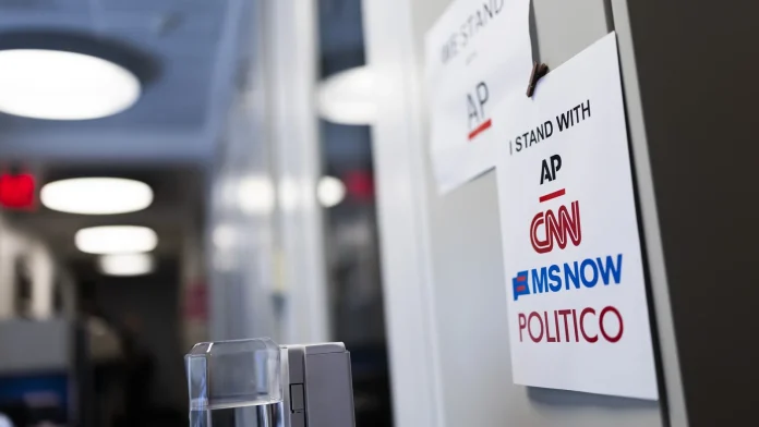 Major U.S. broadcasters suspend shared Trump coverage after coverage ban Major US broadcasters halt pooled Trump coverage over ban