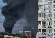 Russia Bombards Kyiv in Intense Overnight Drone Attack Wave Russia pounds Kyiv with drone strikes