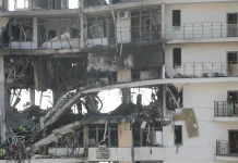 Russian strikes on Ukraine kill three civilians, officials report Three killed in Russian strikes on Ukraine