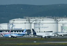 Third malaria fatality tied to outbreak near Frankfurt Airport Third malaria death linked to Frankfurt airport outbreak