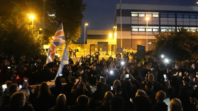 UK Far-Right Activist Thomas Faces Criminal Damage Charge UK far-right activist Thomas charged with criminal damage