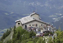 Blaze Sweeps Through “Eagle’s Nest,” Hitler’s Former Mountain Hideaway Fire engulfs 'Eagle's Nest' - Hitler's mountain retreat