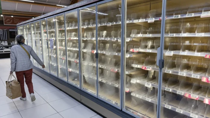 Cyberattack Forces French Supermarkets to Shut Down Refrigeration Units Fridges shutdown in French supermarkets after cyberattack