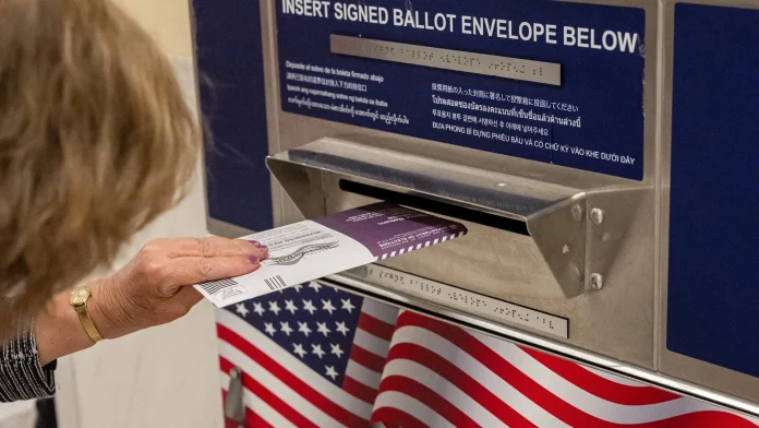 Democrats Caution Russia Could Spread Midterm Election Misinformation Democrats warn of Russian misinformation in US midterms