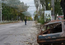 Evacuations Start in Besieged Oleshky During Ceasefire Window Evacuation begins from besieged Oleshky amid truce