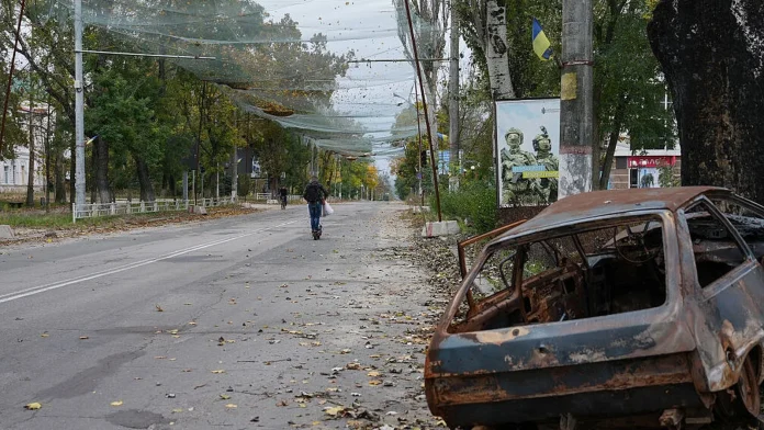 Evacuations Start in Besieged Oleshky During Ceasefire Window Evacuation begins from besieged Oleshky amid truce